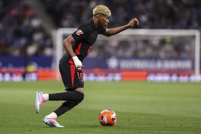 杨瀚森说NBA更文明？马布里笑谈：确实！没有杜锋那种绊你的教练